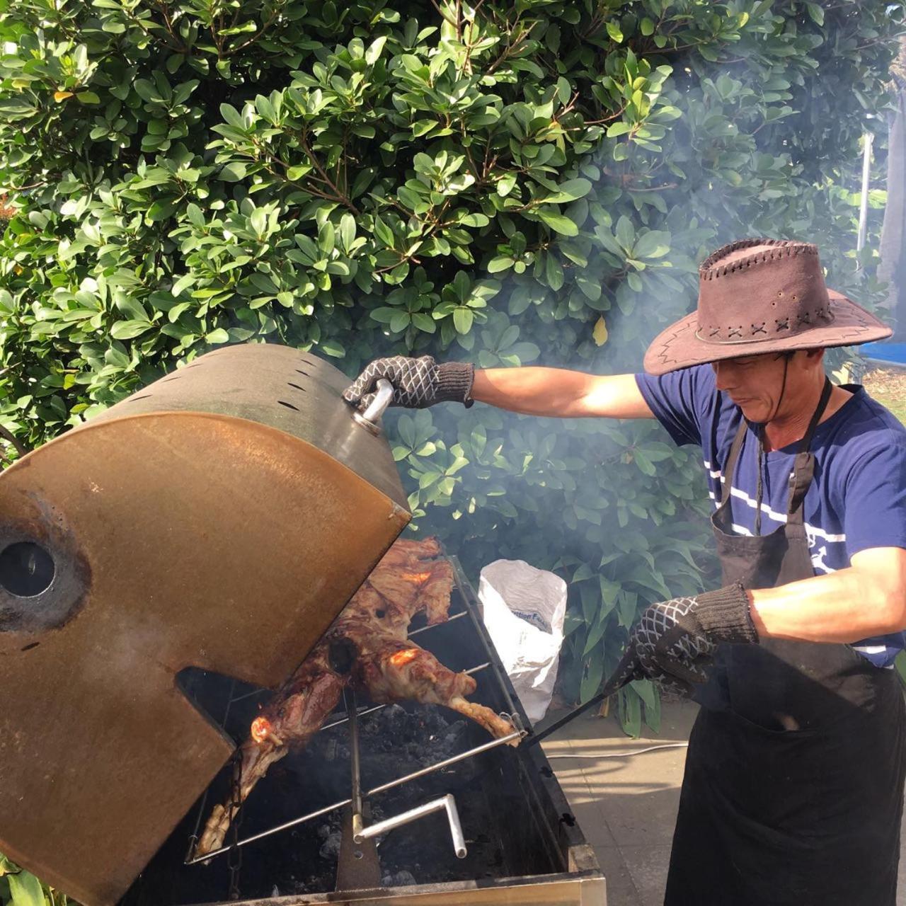Отель Auckland Karaka Country Retreat Экстерьер фото